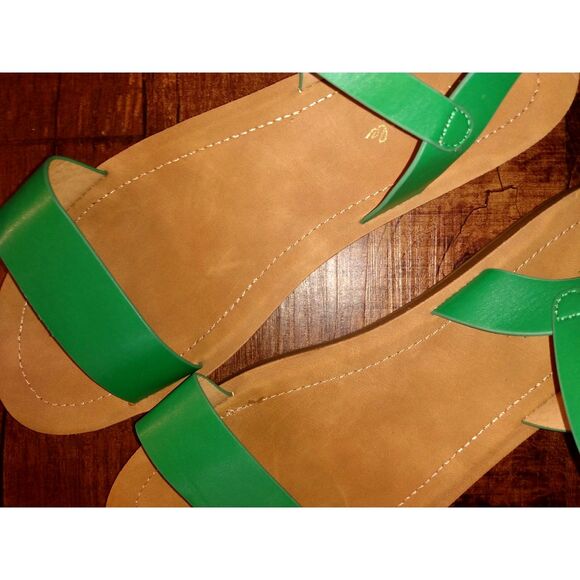Herstyle Strappy Green Sandal Flats Size 11 - Picture 3 of 5